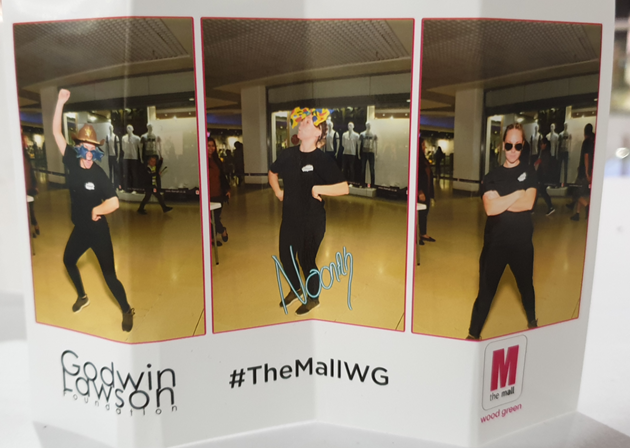 Selfie mirror at the mall 6.PNG