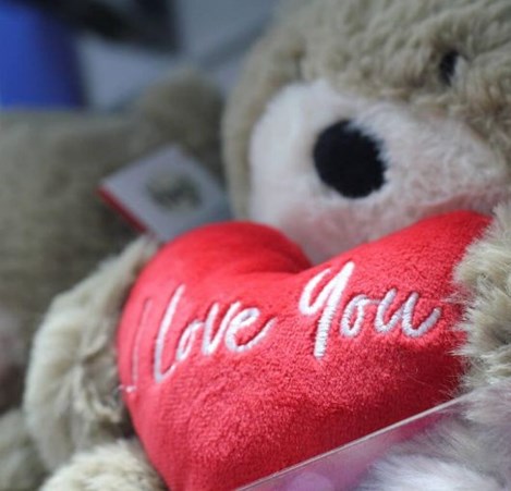 ValentinesGifts-Cover.jpg