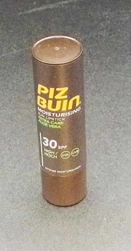 Piz Buin Moisturising Sun Lipstick Extra Care Aloe Vera SPF 30 £3.49