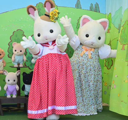 Meet the Sylvanian Families!